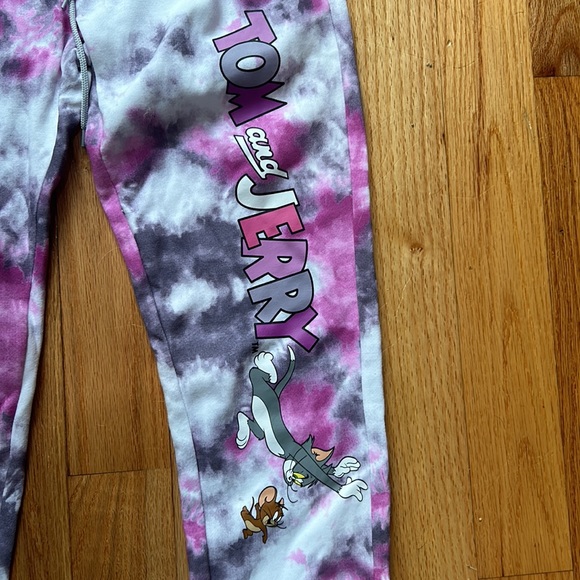 NWT Tom And Jerry Tie Dye SweatPants S - Picture 3 of 4